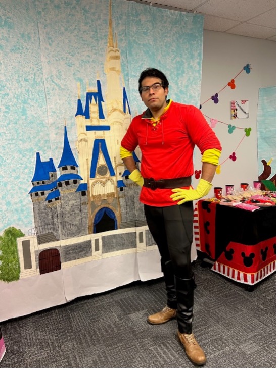 Leonhard Center Halloween Costume